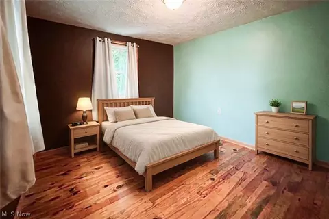 Bedroom - 110 Railroad St, Lagrange, OH 44050 photo 2 of 5