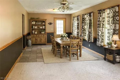 Dining - 110 Railroad St, Lagrange, OH 44050 photo 1 of 1