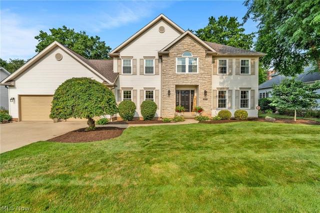 1100 Partridge Dr, Wadsworth, OH 44281
