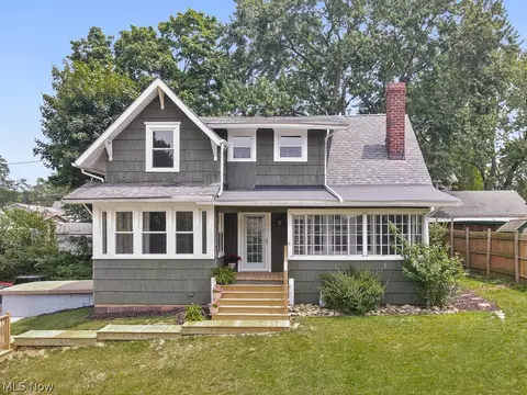 1552 Parkway Blvd, Alliance, OH 44601