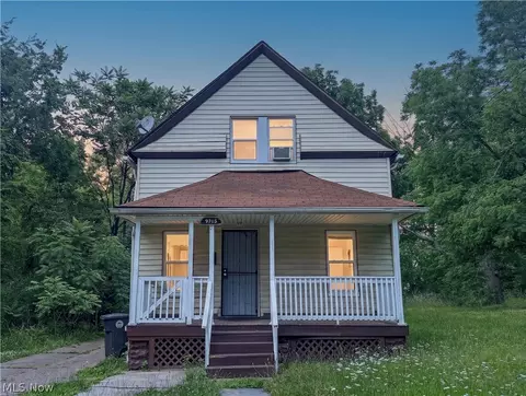 9705 Orleans Ave, Cleveland, OH 44105