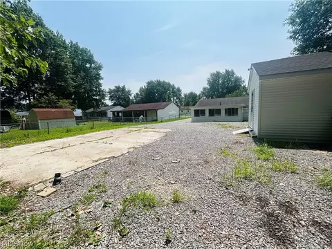 Exterior - 9849 Bright Dr, Windham, OH 44288 photo 4 of 5
