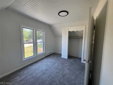 Bedroom - 1638 W 6th St, Ashtabula, OH 44004 photo 3 of 5