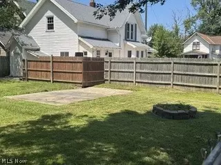 1638 W 6th St, Ashtabula, OH 44004 photo 7