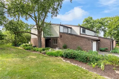 Other - 174 St Clair Dr, Akron, OH 44307 photo 1 of 6