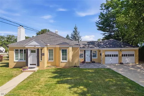 25498 Wolf Rd, Bay Village, OH 44140