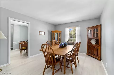 Dining - 321 Miami Ave, Elyria, OH 44035 photo 1 of 1