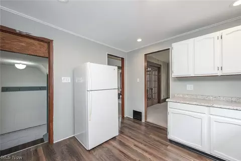 1145 Broad Ave NW, Canton, OH 44708 photo 16