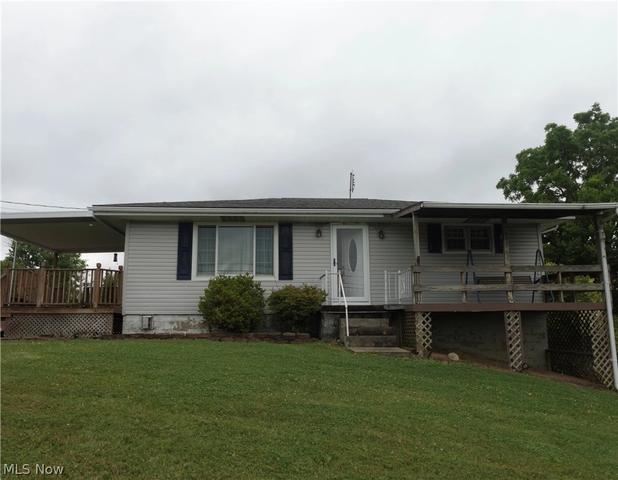 54837 High Ridge Rd, Bellaire, OH 43906
