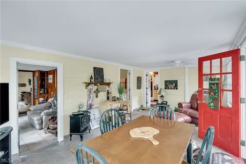 Dining - 4129 Oak Knoll Dr, Boardman, OH 44512 photo 3 of 3