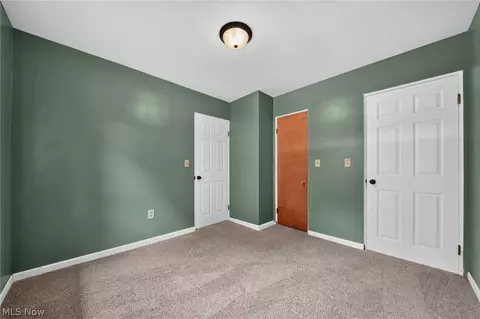 Bedroom - 7430 Whitewood Dr, Ashtabula, OH 44004 photo 6 of 6