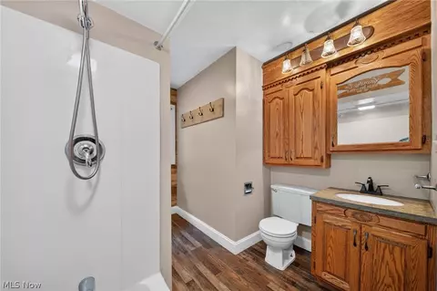 Bath - 7430 Whitewood Dr, Ashtabula, OH 44004 photo 3 of 3