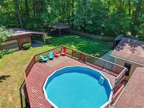Exterior - 7430 Whitewood Dr, Ashtabula, OH 44004 photo 8 of 11