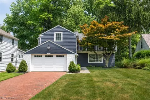 2635 S Belvoir Blvd, University Heights, OH 44118