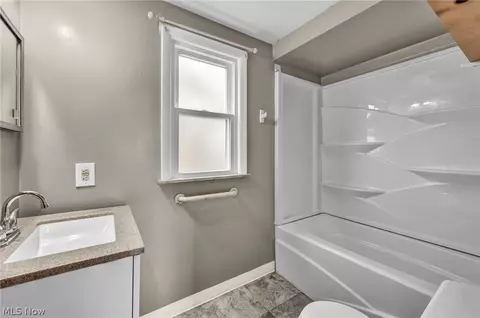 Bath - 180 E 264th St, Euclid, OH 44132 photo 2 of 2