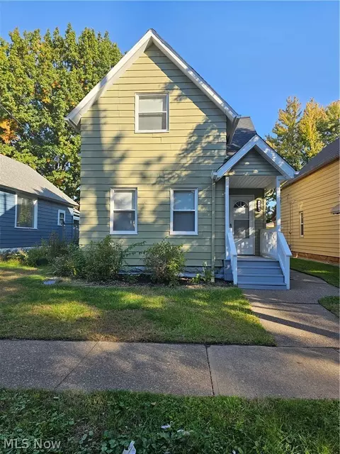 4004 Sackett Ave, Cleveland, OH 44109
