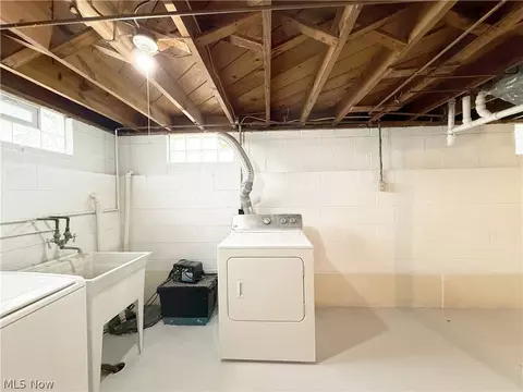 Other - 522 Eastern Heights Blvd, Elyria, OH 44035 photo 4 of 10