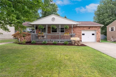 168 Georgetown Pl, Youngstown, OH 44515