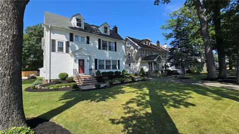 13836-38 Clifton Blvd, Lakewood, OH 44107