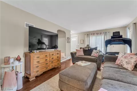 102 Hartman St, Berea, OH 44017 photo 25