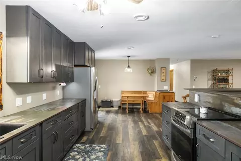 44123 Albrecht Rd, Elyria, OH 44035 photo 9