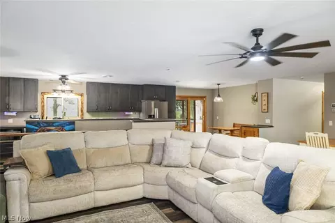 44123 Albrecht Rd, Elyria, OH 44035 photo 8