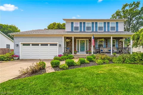 122 Helene Dr, Painesville, OH 44077