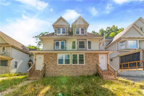 1691 E 82nd St, Cleveland, OH 44103