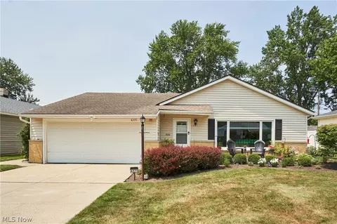 6371 Eastondale Rd, Mayfield Heights, OH 44124