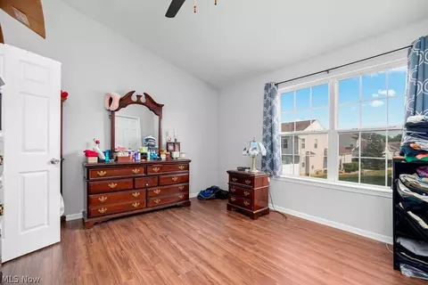 Bedroom - 107 Meander Ln, Elyria, OH 44035 photo 6 of 7