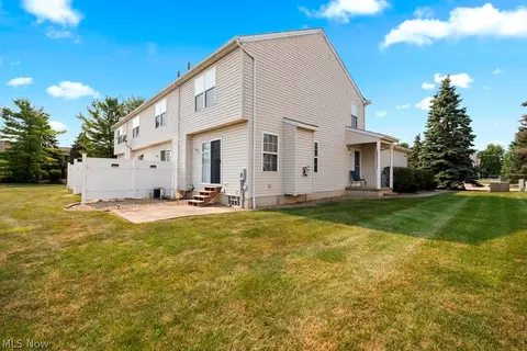 Exterior - 107 Meander Ln, Elyria, OH 44035 photo 5 of 5