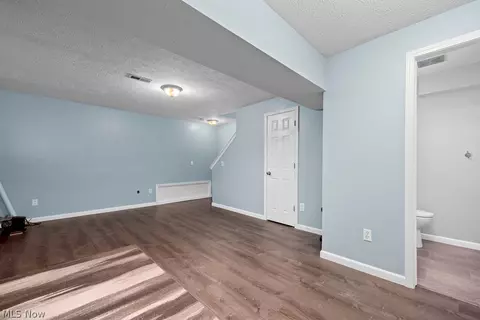 Living - 107 Meander Ln, Elyria, OH 44035 photo 2 of 2