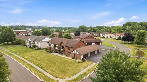 View/Area - 817 Pearson Cir #2, Boardman, OH 44512 photo 1 of 4