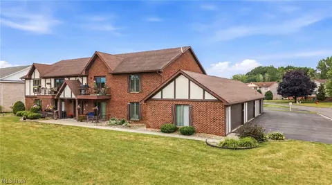 Other - 817 Pearson Cir #2, Boardman, OH 44512 photo 1 of 14