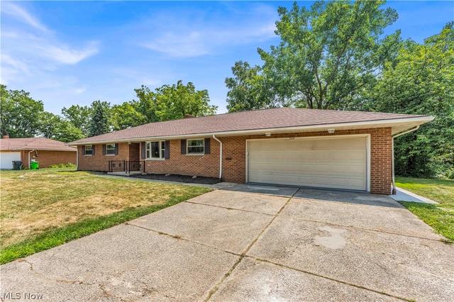 11450 Andover Blvd, Garfield Heights, OH 44125