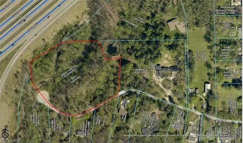 Hanna Road, Willoughby Hills, OH 44094