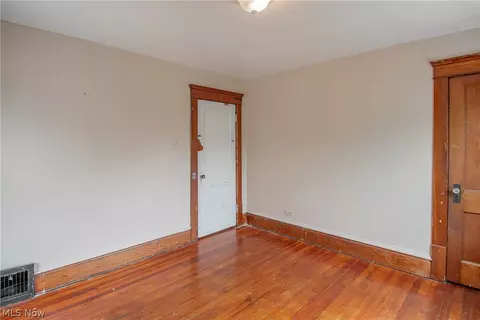 Bedroom - 665 Thayer St, Akron, OH 44310 photo 5 of 12