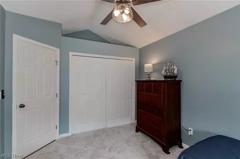 Bedroom - 102 Middle Post Pt, Chardon, OH 44024 photo 2 of 10