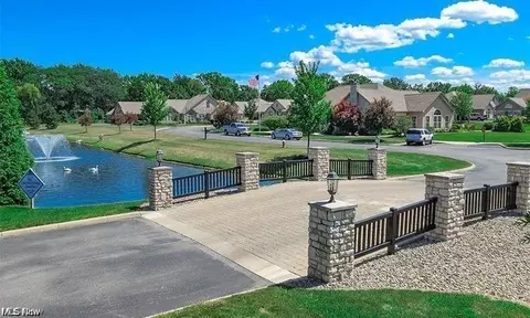 5007 Coventry Cir, Huron, OH 44839 photo 3
