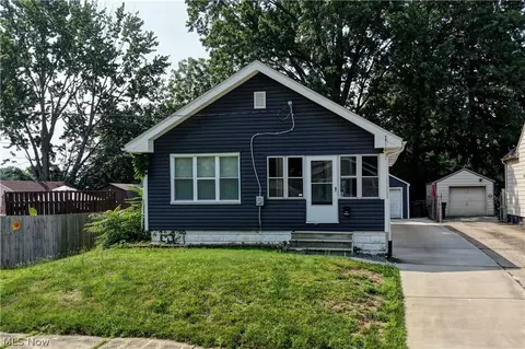 1870 Shaw Ave, Akron, OH 44305
