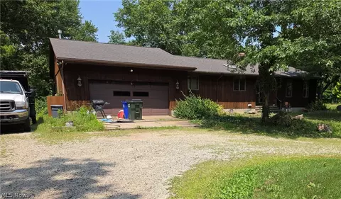 1401 Kennedy Rd, Streetsboro, OH 44241