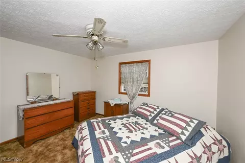 Bedroom - 14838 State Route 301, Lagrange, OH 44050 photo 2 of 8