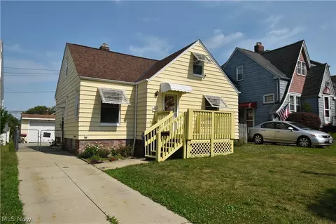 4419 W 58th St, Cleveland, OH 44144