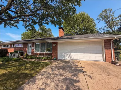 3522 Norman Ave NW, Canton, OH 44709