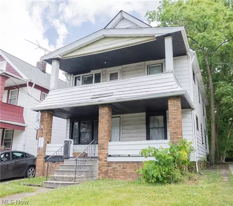 9917 Manor Ave, Cleveland, OH 44104