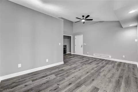 Living - 6940 Lake Rd W, Ashtabula, OH 44004 photo 4 of 5