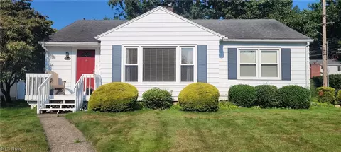 2388 17th St, Cuyahoga Falls, OH 44223
