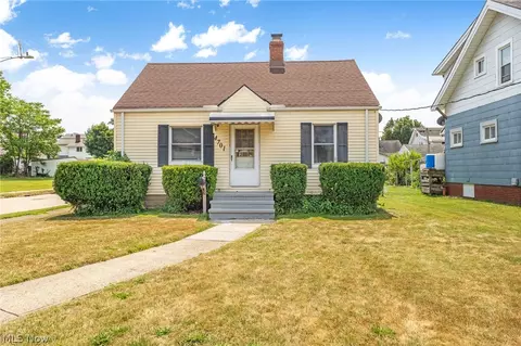 4701 Bader Ave, Cleveland, OH 44109