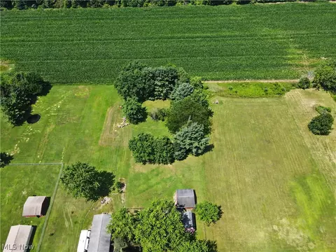 3895 Stroup Rd, Rootstown, OH 44272 photo 8