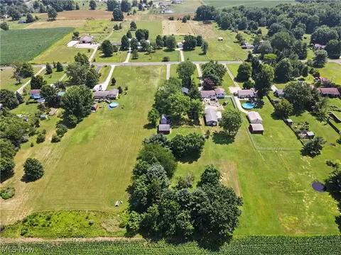 3895 Stroup Rd, Rootstown, OH 44272 photo 9
